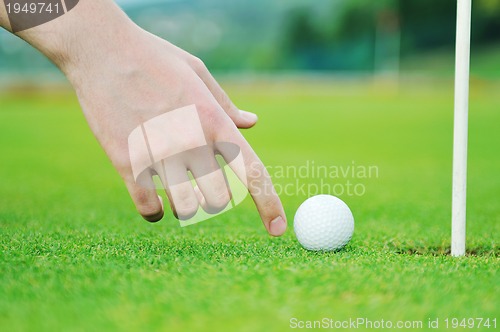 Image of golf ball 