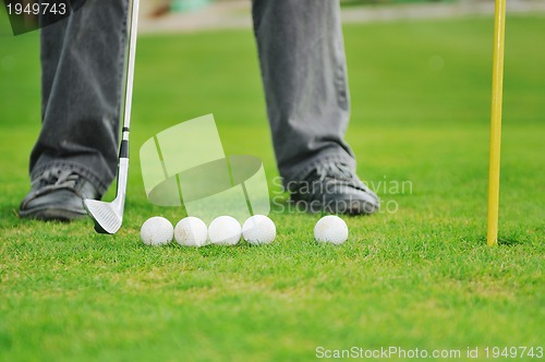 Image of golf ball 