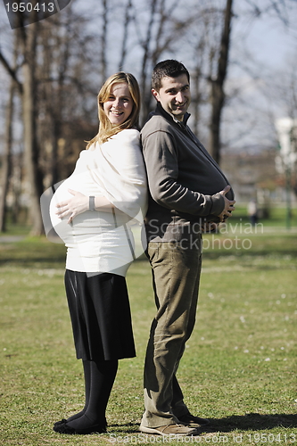 Image of happy pregnancy 