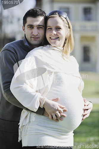 Image of happy pregnancy 