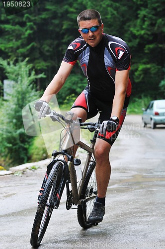 Image of mountain bike 