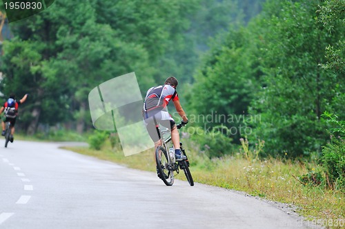 Image of mountain bike 