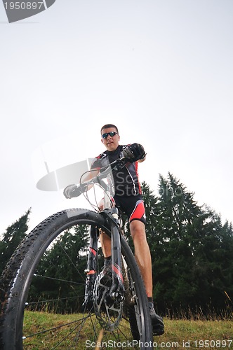 Image of mountain bike 