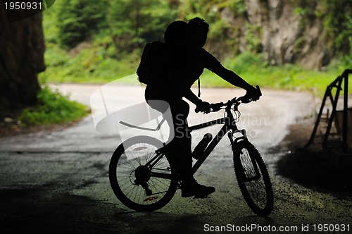 Image of mountain bike 