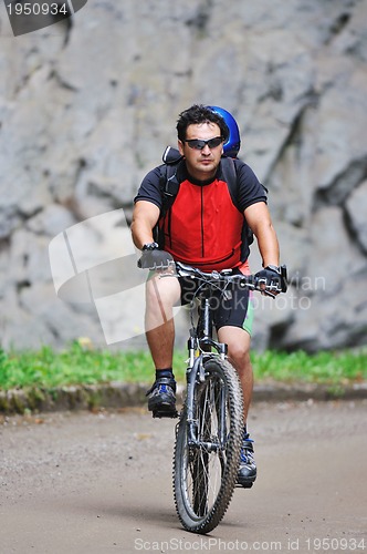 Image of mountain bike 