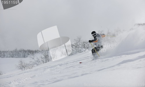 Image of ski freeride