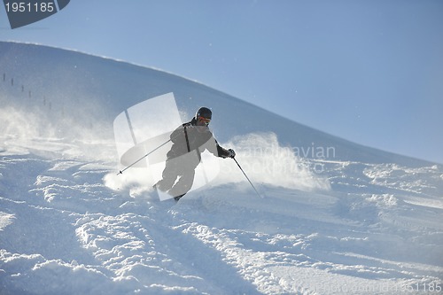 Image of man ski free ride