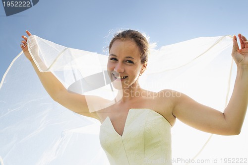 Image of bride outdoor