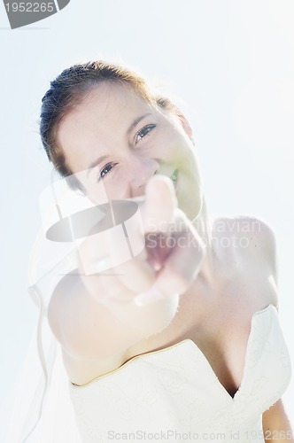 Image of bride outdoor