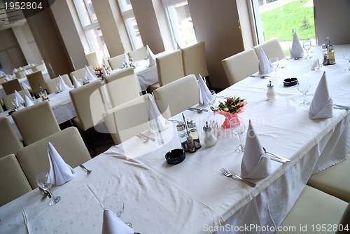 Image of table setting in the restaurant