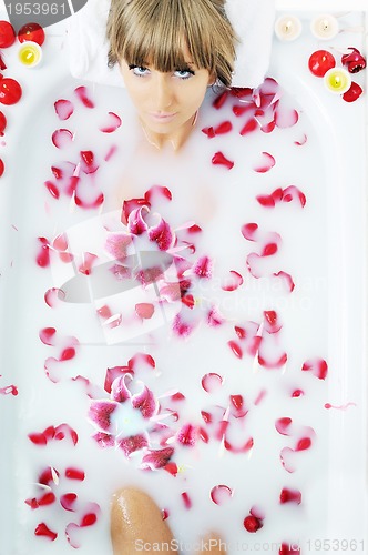 Image of woman bath flower