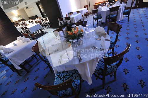 Image of restaurant table