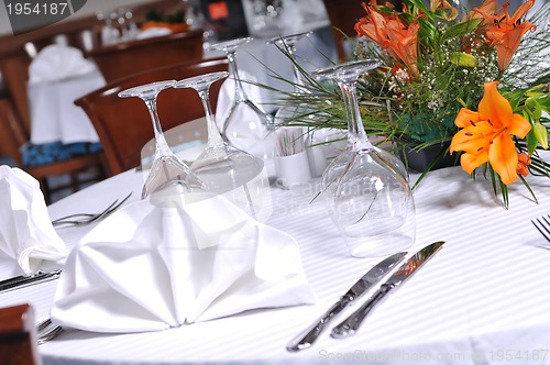 Image of restaurant table