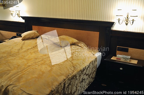 Image of hotel room 