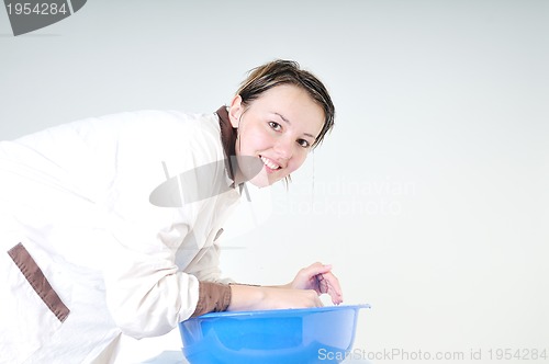 Image of woman face wash