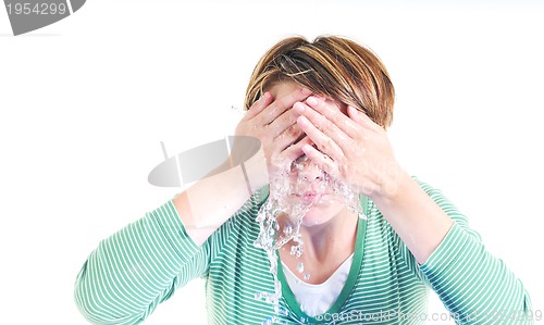 Image of woman face wash