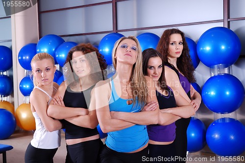 Image of girls team in a fitness center