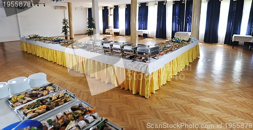 Image of buffet food