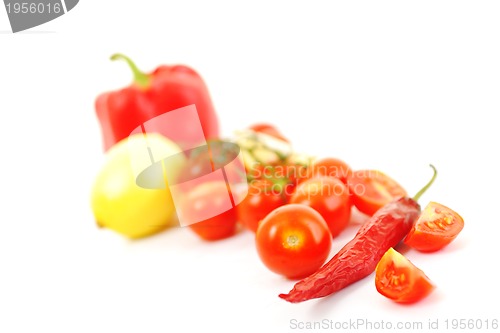 Image of tomato and lemon