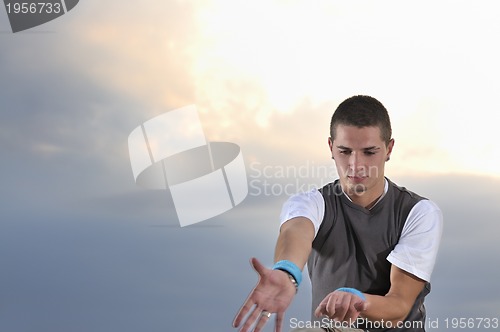 Image of young break dancer 