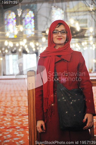 Image of woman visit ancient istambul in turkey