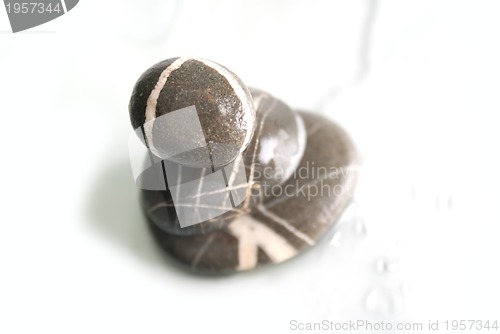 Image of .wet zen stones