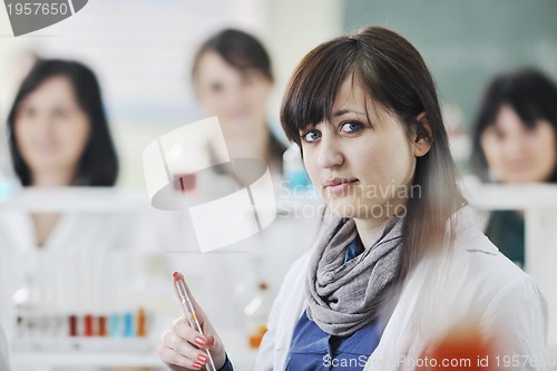 Image of people group in lab