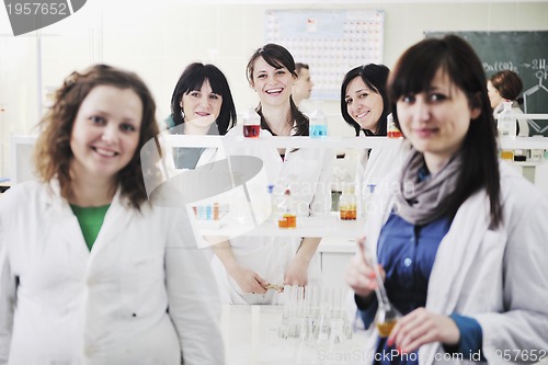 Image of people group in lab