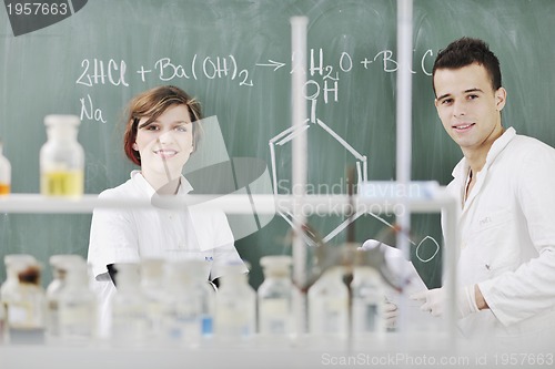 Image of students couple in lab