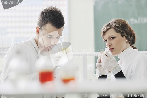 Image of students couple in lab