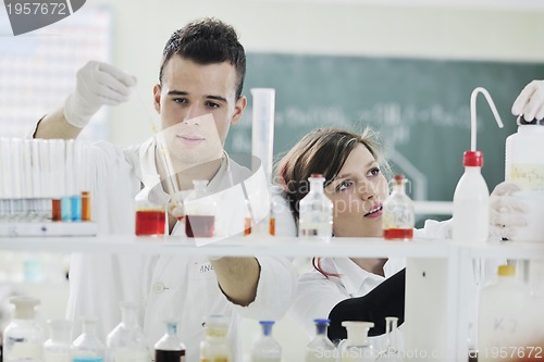 Image of students couple in lab