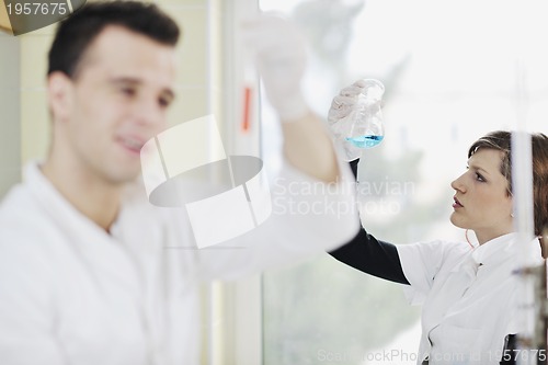 Image of students couple in lab