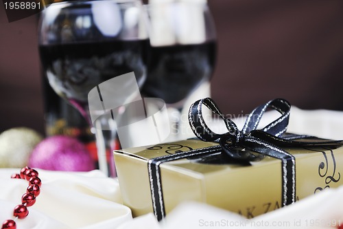 Image of wine and chocolate