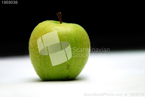 Image of green apple