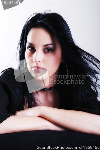 Image of brunette woman