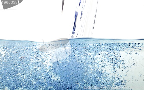 Image of blue water bubble 
