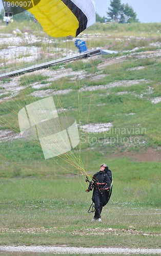 Image of paragliding sport