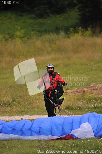 Image of paragliding sport