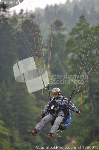 Image of paragliding sport