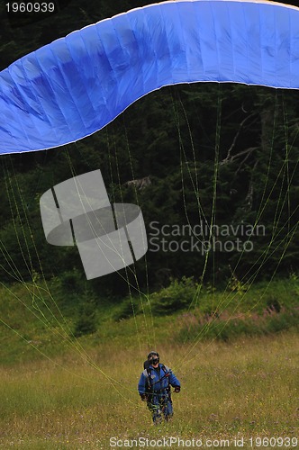 Image of paragliding sport