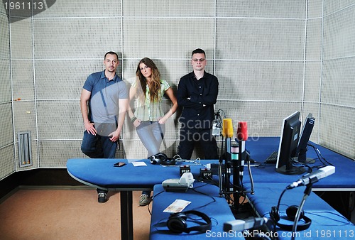 Image of young people group
