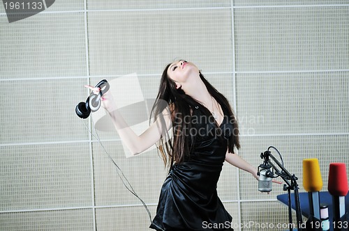 Image of woman headset dance