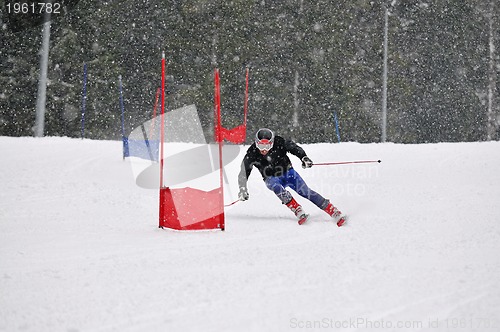 Image of ski race