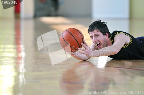 Image of basketball player