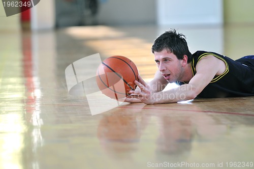 Image of basketball player