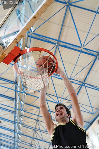 Image of basketball player