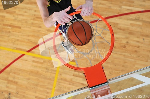 Image of basketball player