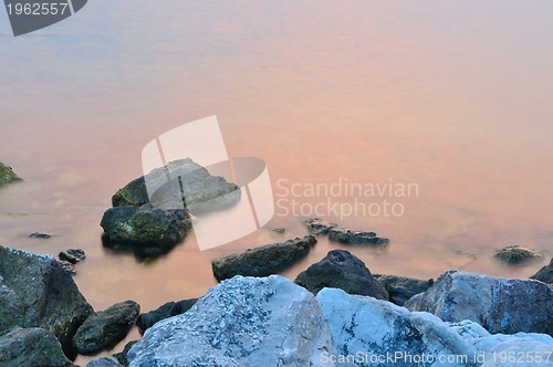 Image of sea rock 