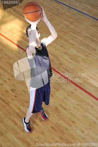 Image of basketball player
