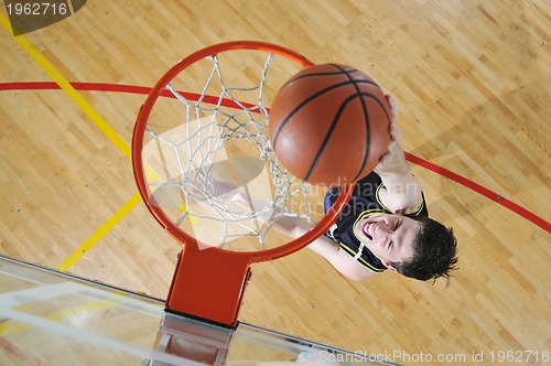 Image of basketball player